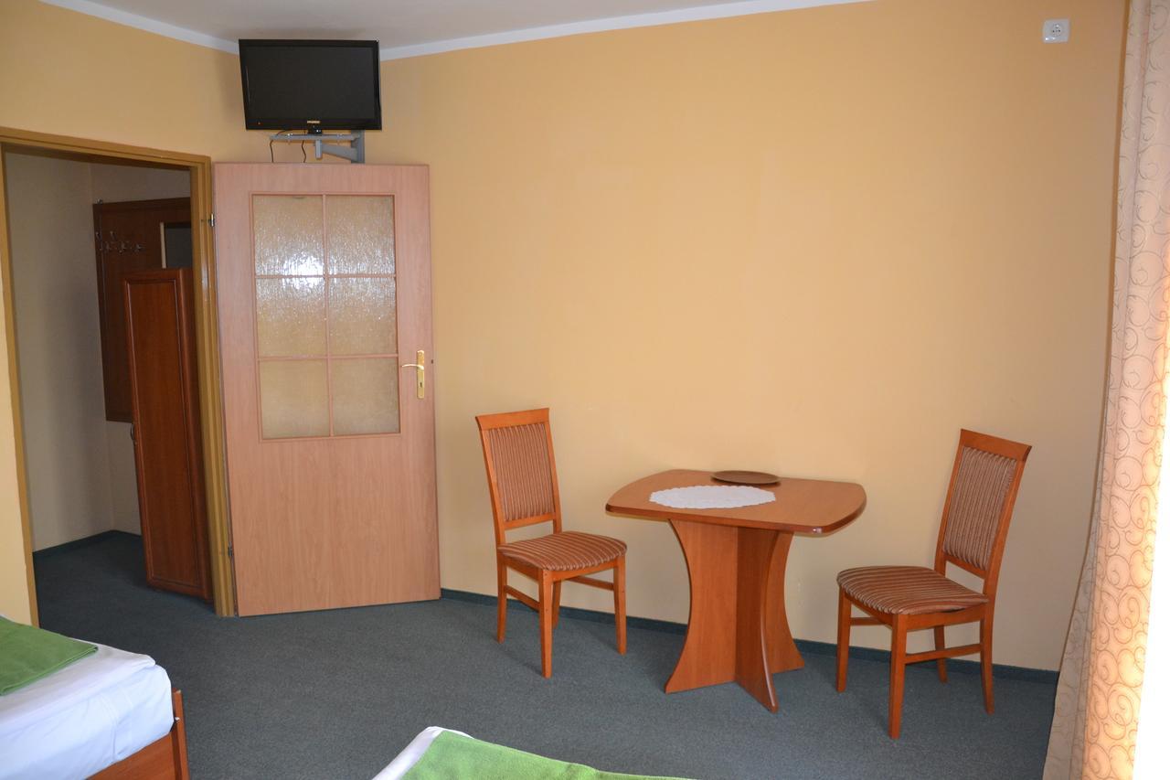 Hotelik Orlik Legnickie Pole الغرفة الصورة