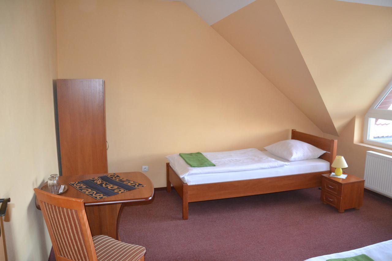 Hotelik Orlik Legnickie Pole الغرفة الصورة